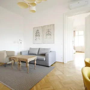 Apartamento Heymi Oper, Viena