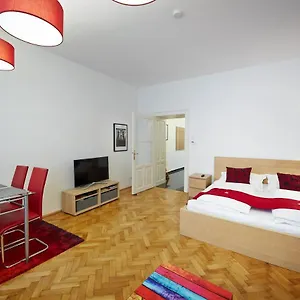 Apartamento Stadthalle - Familycityapartment, Viena